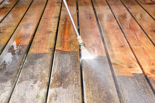 Best Deck Cleaning Services  in Santa Maria, CA