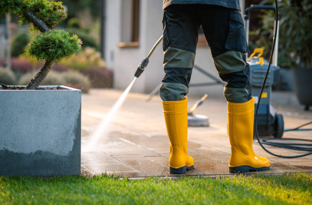 Best Deck Pressure Washing  in Santa Maria, CA